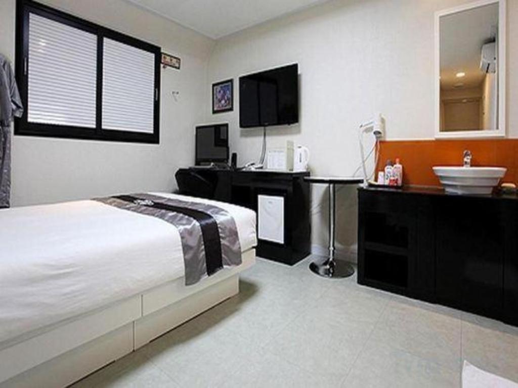 Novalus Tourist Hotel Seoul Exteriör bild