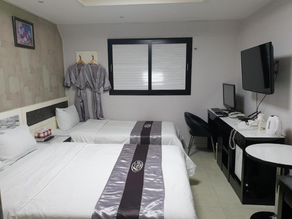Novalus Tourist Hotel Seoul Exteriör bild