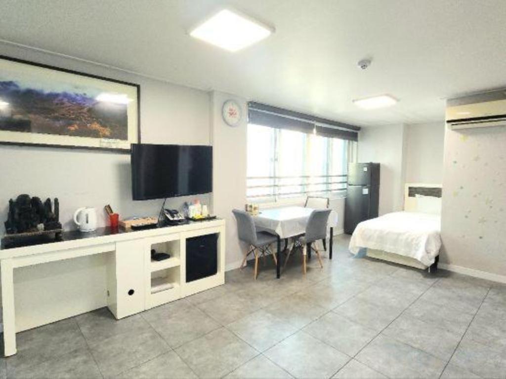 Novalus Tourist Hotel Seoul Exteriör bild