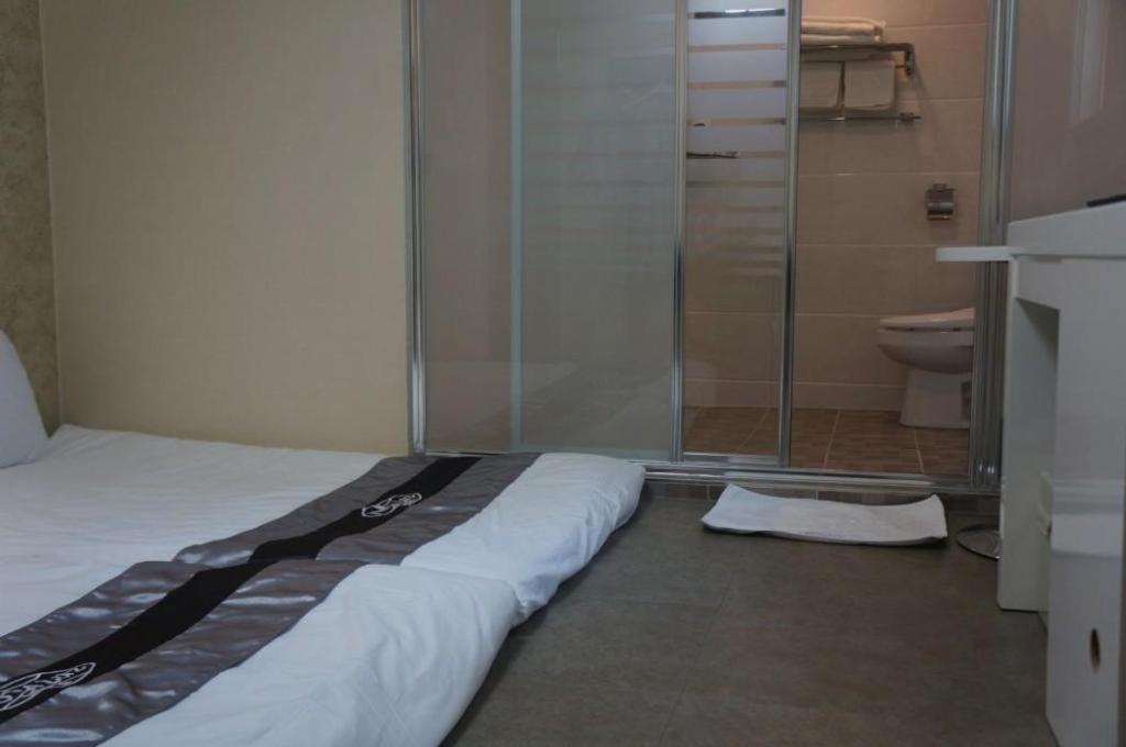 Novalus Tourist Hotel Seoul Exteriör bild