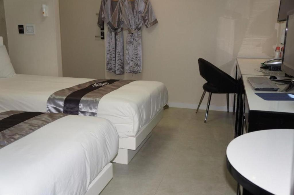 Novalus Tourist Hotel Seoul Exteriör bild